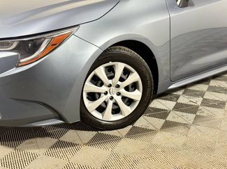 Used 2022 Toyota Corolla LE FWD video 2