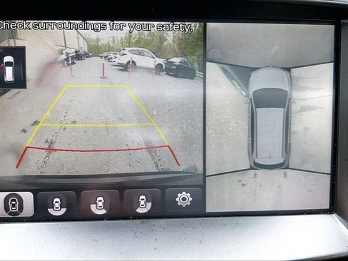 Used 2018 Hyundai Santa Fe Limited AWD/4WD image 19