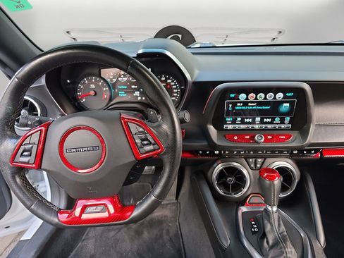 Used 2018 Chevrolet Camaro SS image 13