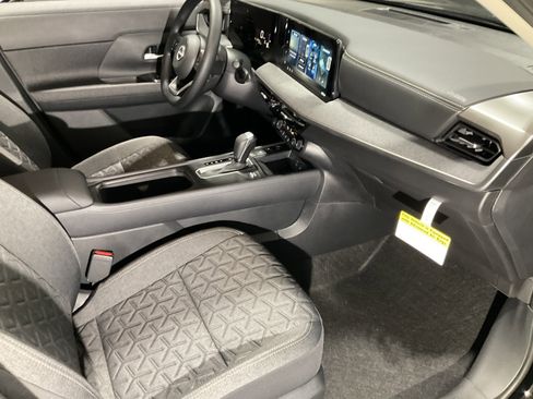 Used 2026 Nissan Kicks SV w/ Cold Weather Package image 23