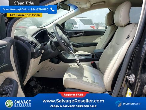 Used 2019 Ford Edge Titanium FWD image 9