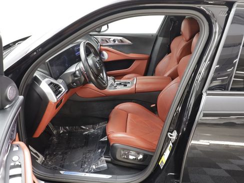 Certified 2023 BMW XM AWD/4WD image 6