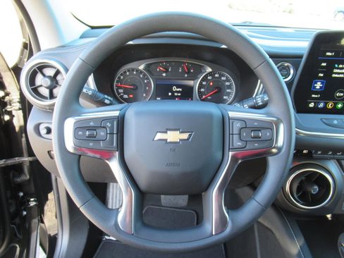 New 2025 Chevrolet Blazer LT image 16