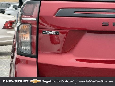 Used 2024 Chevrolet Suburban RST w/ Luxury Package AWD/4WD image 9