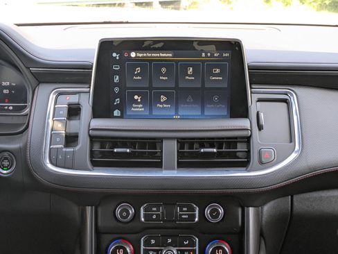 Used 2022 Chevrolet Tahoe RST w/ Luxury Package RWD image 17