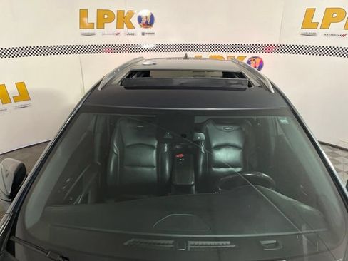 Used 2019 Cadillac XT4 Premium Luxury FWD image 10
