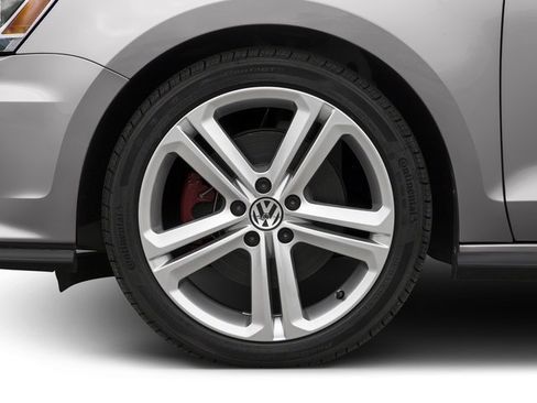 Used 2017 Volkswagen Jetta GLI FWD image 11