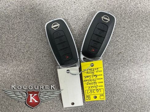 Used 2024 Nissan Pathfinder SV AWD/4WD image 26