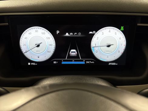 Used 2022 Hyundai Tucson Limited AWD/4WD image 17