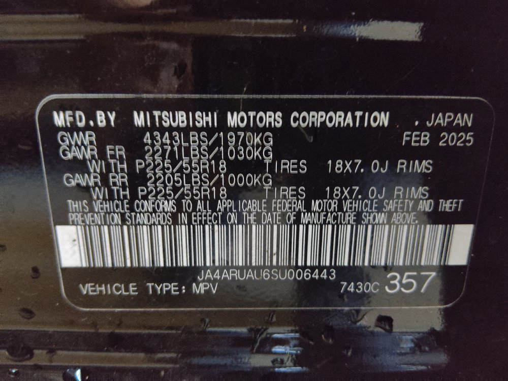Used 2025 Mitsubishi Outlander Sport LE AWD/4WD image 33