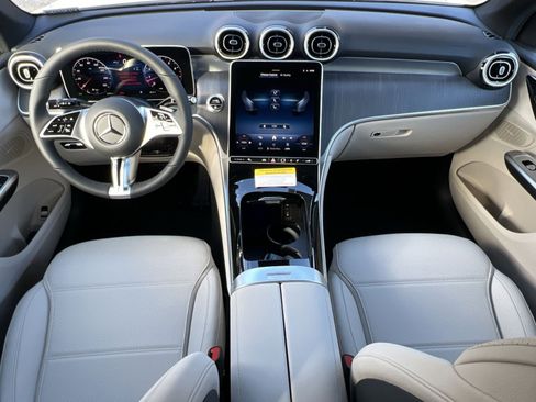 New 2026 Mercedes-Benz GLC 300 4MATIC image 21