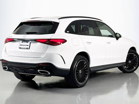 New 2026 Mercedes-Benz GLC 300 image 11
