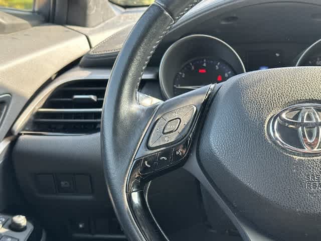 Used 2022 Toyota C-HR Nightshade FWD image 8