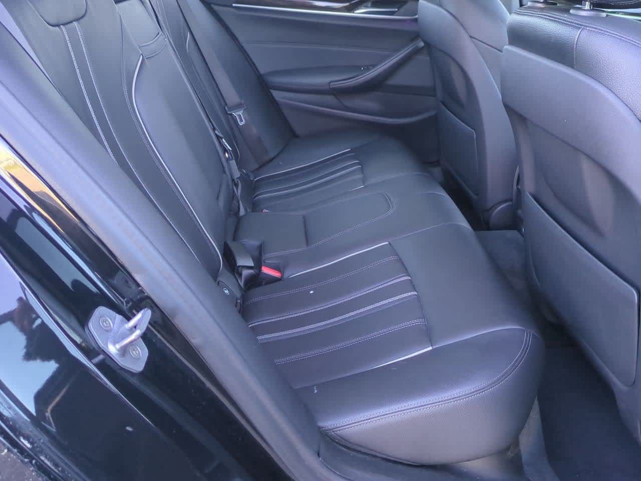 Used 2019 BMW 540i xDrive w/ Convenience Package AWD/4WD image 20