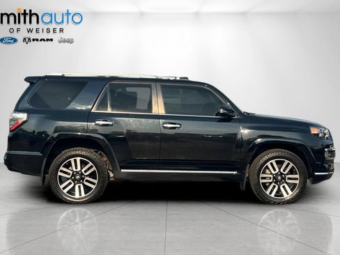 Used 2021 Toyota 4Runner Limited AWD/4WD image 3