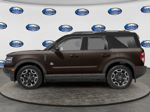 Used 2021 Ford Bronco Sport Outer Banks AWD/4WD image 3