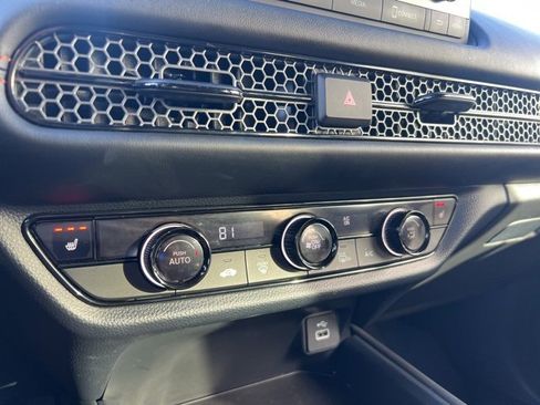 Certified 2023 Honda HR-V Sport image 17