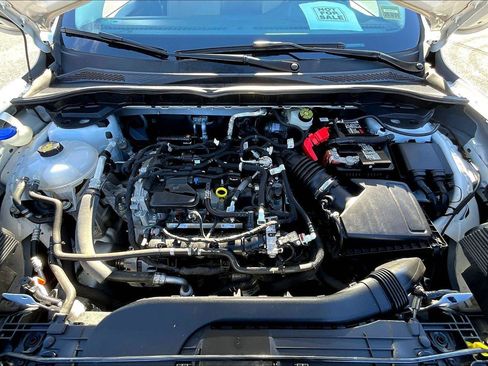 Used 2022 Ford Escape SE w/ SE Sport Appearance Package image 10