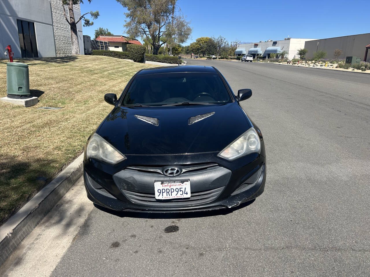 Used 2013 Hyundai Genesis 2.0T RWD image 1