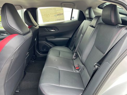 New 2026 Toyota Prius Plug-In Hybrid FWD image 23