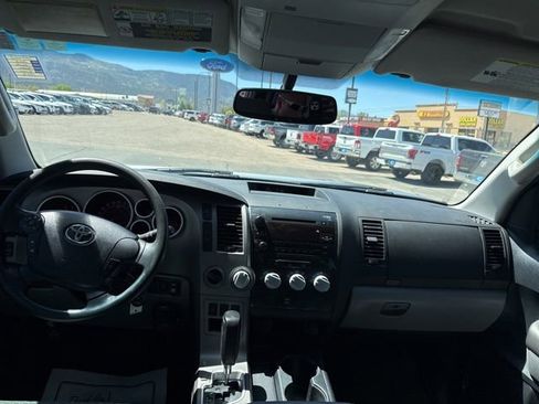 Used 2012 Toyota Tundra 4x4 Double Cab w/ SR5 Pkg image 26