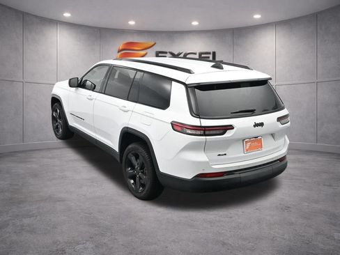 Used 2023 Jeep Grand Cherokee L Laredo AWD/4WD image 52