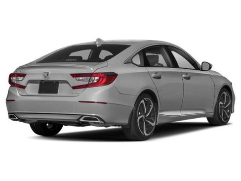 Used 2018 Honda Accord Sport image 2