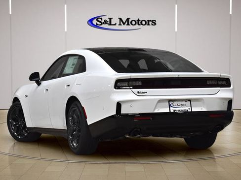 New 2026 Dodge Charger R/T AWD/4WD image 5