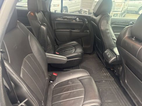 Used 2014 Buick Enclave Leather image 12