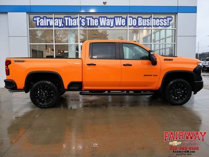 New 2026 Chevrolet Silverado 2500 LT w/ Trail Boss Package