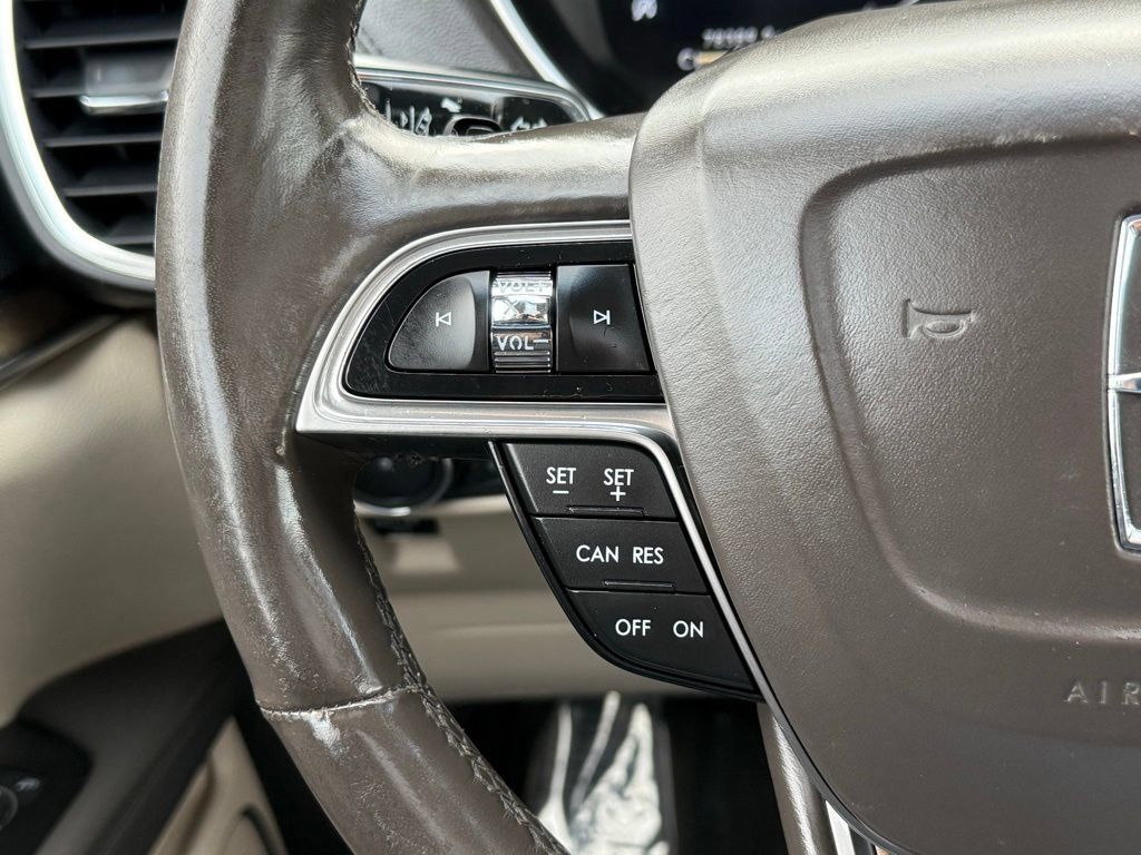 Used 2019 Lincoln Nautilus Select FWD image 36