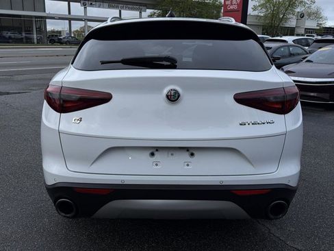 Used 2019 Alfa Romeo Stelvio AWD image 23