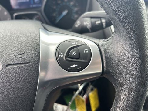 Used 2014 Ford Focus SE w/ Equipment Group 201A FWD image 30