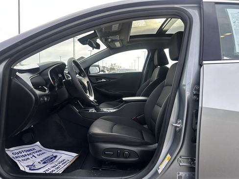 Used 2024 Chevrolet Malibu LT image 18