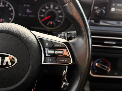 Used 2021 Kia Seltos S image 37