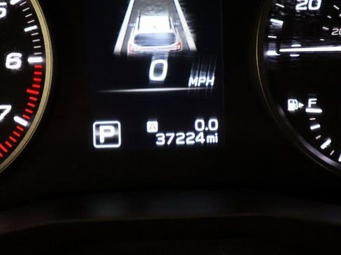 Used 2024 Subaru Ascent Onyx Edition image 16