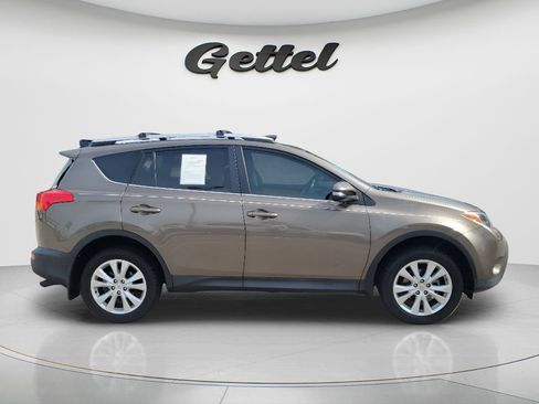 Used 2015 Toyota RAV4 Limited w/ Technology Package FWD image 4