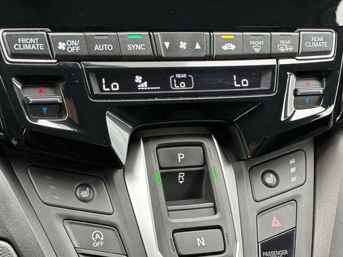 Certified 2024 Honda Odyssey EX-L image 21