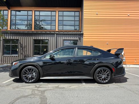 Used 2022 Subaru WRX Limited AWD/4WD image 2