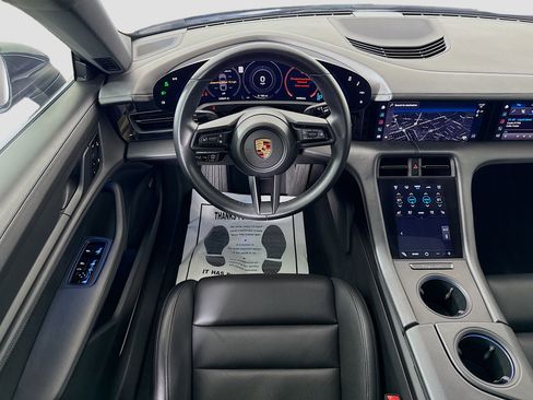 Used 2020 Porsche Taycan 4S w/ Premium Package image 24