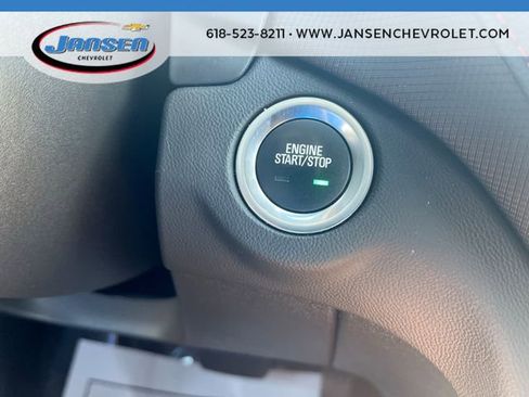 Used 2024 Chevrolet Equinox RS FWD image 16