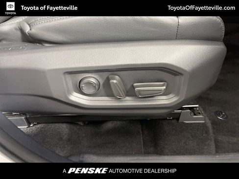 Certified 2025 Toyota Tundra Limited w/ TRD Off-Road Package AWD/4WD image 11
