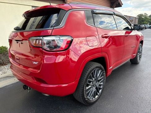 Used 2022 Jeep Compass Limited AWD/4WD image 8