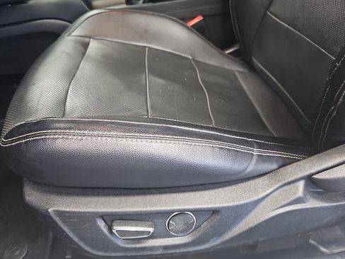 Used 2019 Ford Mustang GT Premium RWD image 28