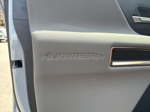 New 2025 GMC Hummer EV 3X image 75