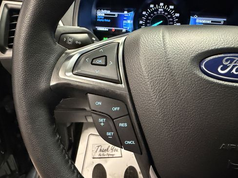 Used 2023 Ford Edge SEL w/ Convenience Package image 13