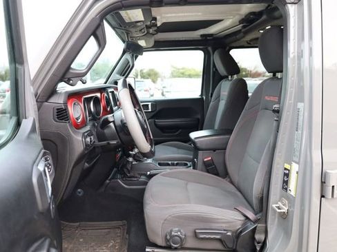 Used 2020 Jeep Gladiator Rubicon image 12