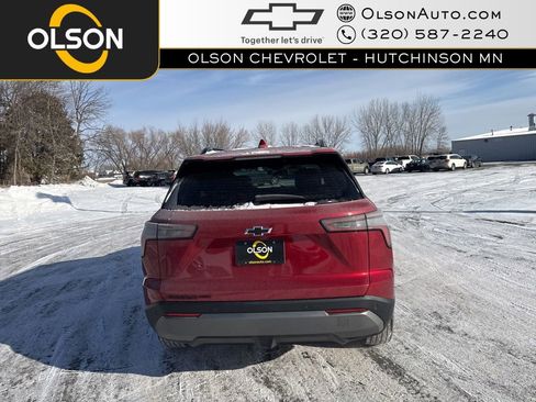 New 2026 Chevrolet Equinox LT w/ Convenience Package II image 4