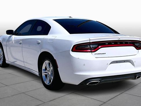 Used 2019 Dodge Charger SXT image 11