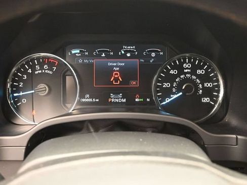 Used 2020 Ford F150 Platinum w/ Equipment Group 701A Luxury AWD/4WD image 29
